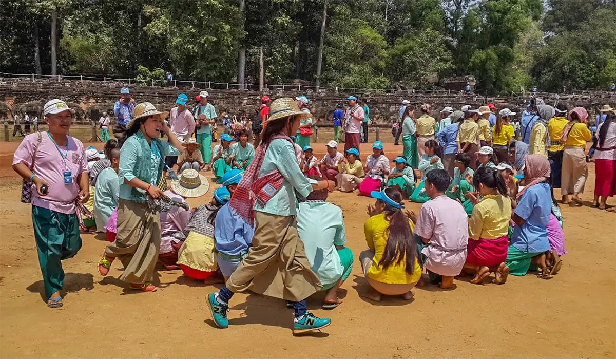 Trò chơi cổ truyền của người Khmer