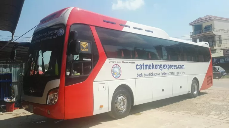 Xe Mekong Express Campuchia